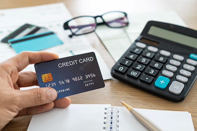 What Is A Credit Card Calculator?